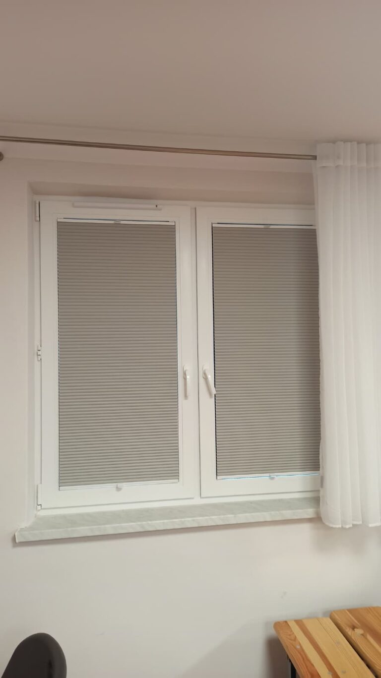 Nowe rolety w remizie OSP Biskupice