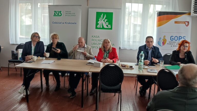Spotkanie informacyjne z przedstawicielami GOPS, ZUS i KRUS w Biskupicach
